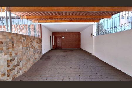 Apartamento para alugar com 275m², 4 quartos e 4 vagas