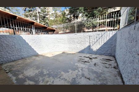 Apartamento para alugar com 4 quartos, 275m² em Jardim Ampliacao, São Paulo