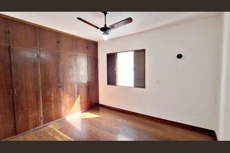 Apartamento para alugar com 275m², 4 quartos e 4 vagas