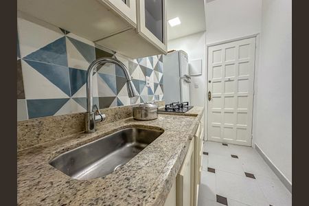 Studio para alugar com 30m², 1 quarto e sem vaga Studio para alugar com 30m², 1 quarto e sem vagaCozinha