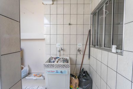 Casa para alugar com 50m², 2 quartos e sem vaga Casa para alugar com 50m², 2 quartos e sem vagaÁrea de serviço