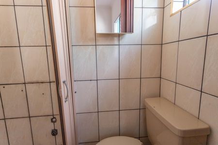 Casa para alugar com 50m², 2 quartos e sem vaga Casa para alugar com 50m², 2 quartos e sem vagaBanheiro da suíte