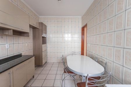 Casa para alugar com 50m², 2 quartos e sem vaga Casa para alugar com 50m², 2 quartos e sem vagaCozinha