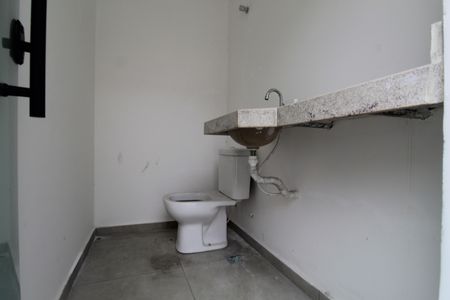 Casa de condomínio à venda com 190m², 4 quartos e 2 vagasLavabo 2