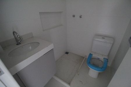 Casa de condomínio à venda com 190m², 4 quartos e 2 vagasBanheiro da suíte 1