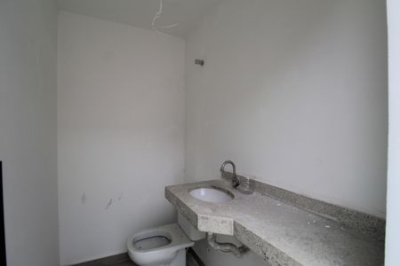 Casa de condomínio à venda com 190m², 4 quartos e 2 vagasLavabo 2