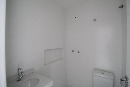 Casa de condomínio à venda com 190m², 4 quartos e 2 vagasBanheiro da suíte 1