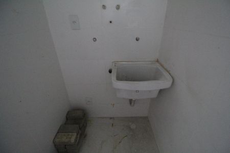 Casa de condomínio à venda com 190m², 4 quartos e 2 vagasÁrea de serviço