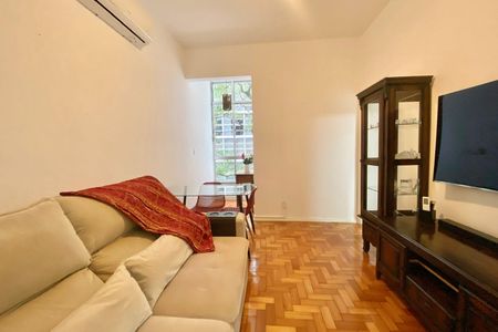 Apartamento para alugar com 65m², 2 quartos e sem vagaSALA