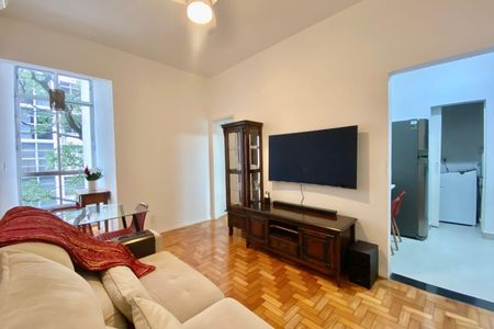 Apartamento para alugar com 65m², 2 quartos e sem vagaSALA