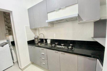 Apartamento para alugar com 65m², 2 quartos e sem vagaCOZINHA