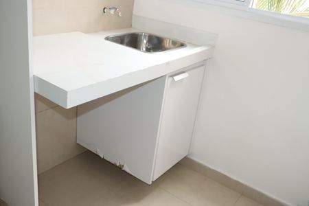 Apartamento para alugar com 45m², 2 quartos e 1 vagaÁrea de Serviço