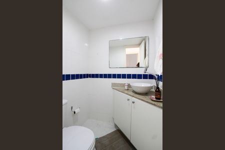 Casa de condomínio para alugar com 700m², 5 quartos e 5 vagasLavabo