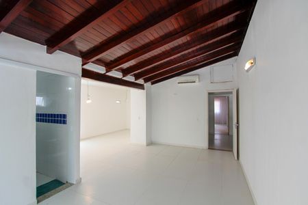 Casa de condomínio para alugar com 700m², 5 quartos e 5 vagasSuíte 2