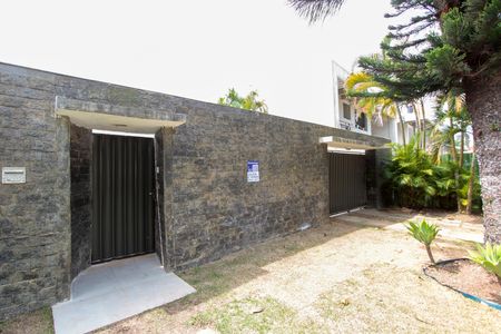 Casa de condomínio para alugar com 700m², 5 quartos e 5 vagasPlaquinha