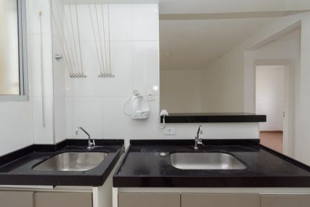 Apartamento para alugar com 46m², 2 quartos e 1 vagaCozinha e Área de Serviço