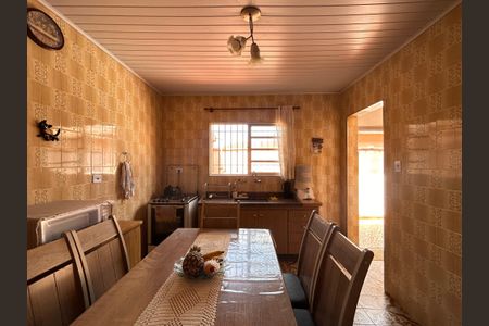 Casa à venda com 280m², 2 quartos e 1 vagaCozinha