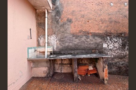 Casa à venda com 280m², 2 quartos e 1 vagaÁrea de Serviço 2