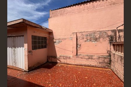 Casa à venda com 280m², 2 quartos e 1 vagaQuintal