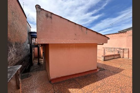 Casa à venda com 280m², 2 quartos e 1 vagaÁrea de Serviço 2