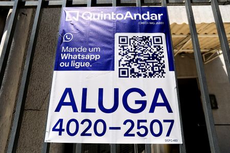 Studio para alugar com 40m², 1 quarto e sem vaga Studio para alugar com 40m², 1 quarto e sem vagaPlaca