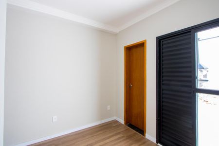 Apartamento à venda com 45m², 2 quartos e 2 vagasSuíte
