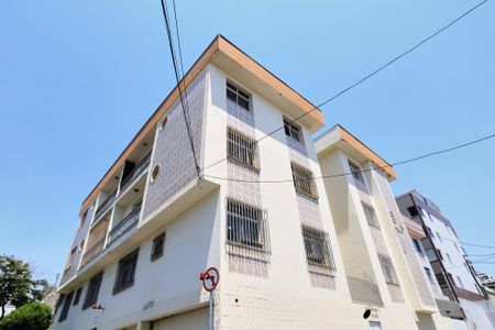 Apartamento à venda com 70m², 2 quartos e 1 vagaFachada