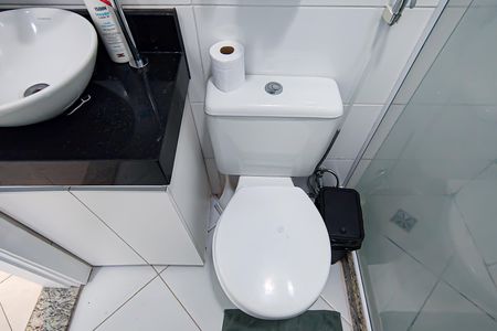 Casa de condomínio à venda com 137m², 4 quartos e 1 vagaBanheiro Social