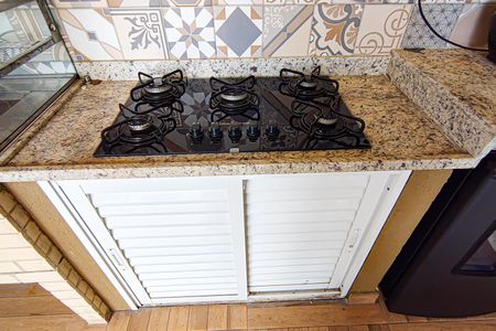 Casa de condomínio à venda com 137m², 4 quartos e 1 vagaTerraço