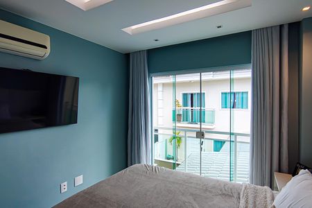 Casa de condomínio à venda com 137m², 4 quartos e 1 vagaQuarto 2