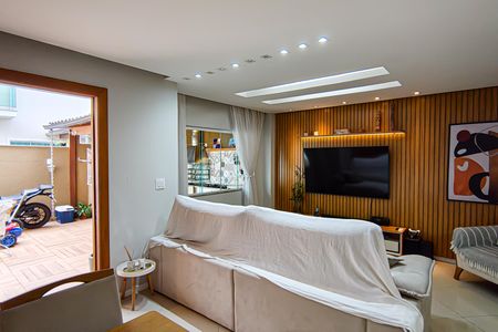 Casa de condomínio à venda com 137m², 4 quartos e 1 vagaSala