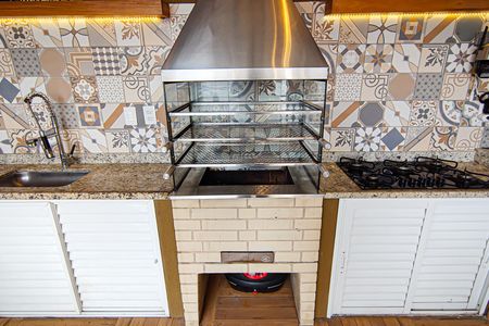 Casa de condomínio à venda com 137m², 4 quartos e 1 vagaTerraço