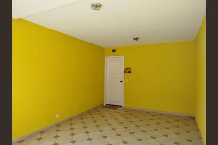 Casa à venda com 100m², 2 quartos e 3 vagasÁrea comum