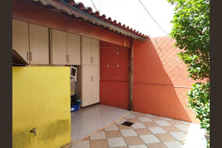 Casa à venda com 100m², 2 quartos e 3 vagasÁrea comum