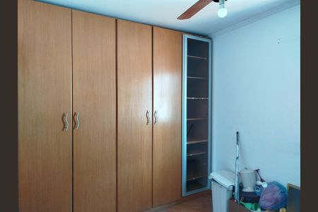 Casa à venda com 100m², 2 quartos e 3 vagasQuarto 2