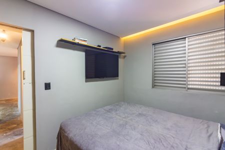 Apartamento à venda com 69m², 2 quartos e 1 vagaQuarto 2