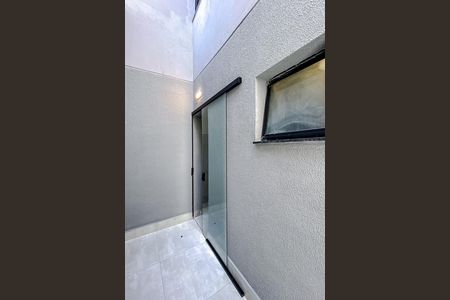 Apartamento para alugar com 35m², 1 quarto e sem vaga Apartamento para alugar com 35m², 1 quarto e sem vagaVaranda do Quarto