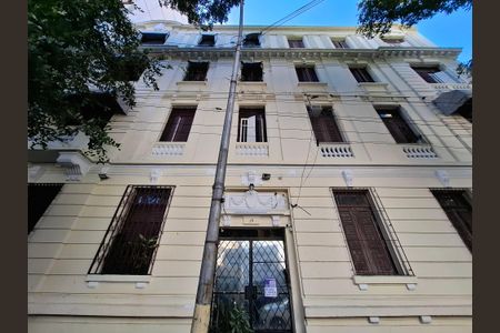 Apartamento para alugar com 19m², 3 quartos e sem vagaFachada