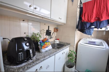 Apartamento à venda com 54m², 3 quartos e 1 vagaÁrea de Serviço
