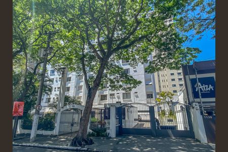 Apartamento à venda com 42m², 1 quarto e 1 vaga Apartamento à venda com 42m², 1 quarto e 1 vagaFachada