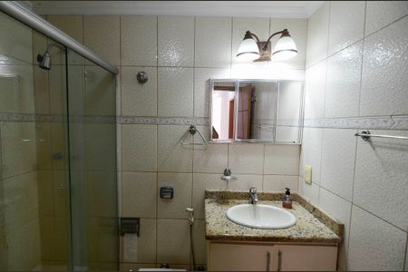 Apartamento à venda com 80m², 2 quartos e sem vaga Apartamento à venda com 80m², 2 quartos e sem vagaBanheiro Social