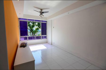 Apartamento à venda com 80m², 2 quartos e sem vaga Apartamento à venda com 80m², 2 quartos e sem vagaSala