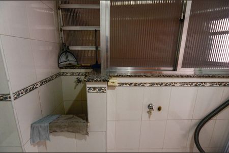 Apartamento à venda com 80m², 2 quartos e sem vaga Apartamento à venda com 80m², 2 quartos e sem vagaÁrea de Serviço