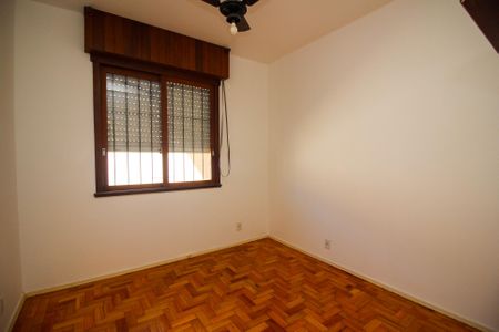 Casa à venda com 177m², 3 quartos e 4 vagas Casa à venda com 177m², 3 quartos e 4 vagasQuarto 2