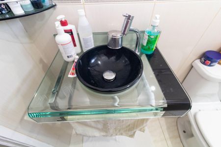 Casa à venda com 70m², 2 quartos e 1 vagaBanheiro