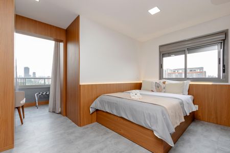 Studio de kitnet/studio para alugar com 1 quarto, 44m² em Santo Amaro, São Paulo