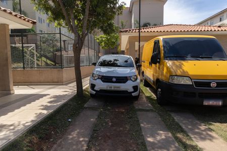 Apartamento para alugar com 42m², 2 quartos e 1 vaga Apartamento para alugar com 42m², 2 quartos e 1 vagaÁrea Comum - Garagem
