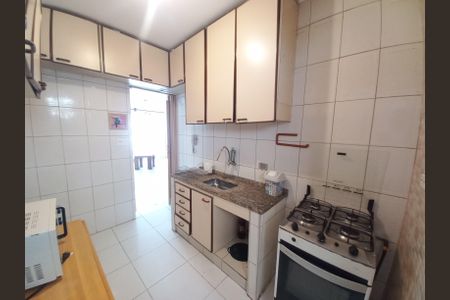 Apartamento para alugar com 74m², 2 quartos e 1 vagaCozinha