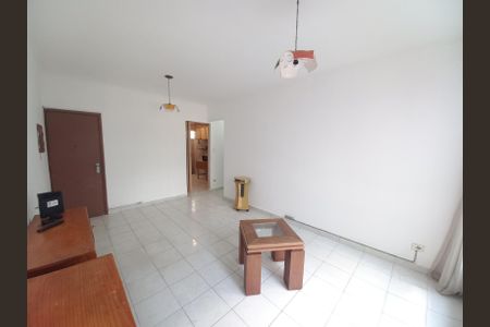 Apartamento para alugar com 74m², 2 quartos e 1 vagaSala