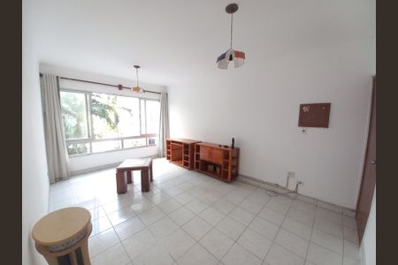 Apartamento para alugar com 74m², 2 quartos e 1 vagaSala
